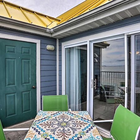 Resort-Style Condo With Lake-View Balcony! プットインベイ エクステリア 写真
