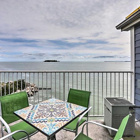 Resort-Style Condo With Lake-View Balcony! プットインベイ エクステリア 写真